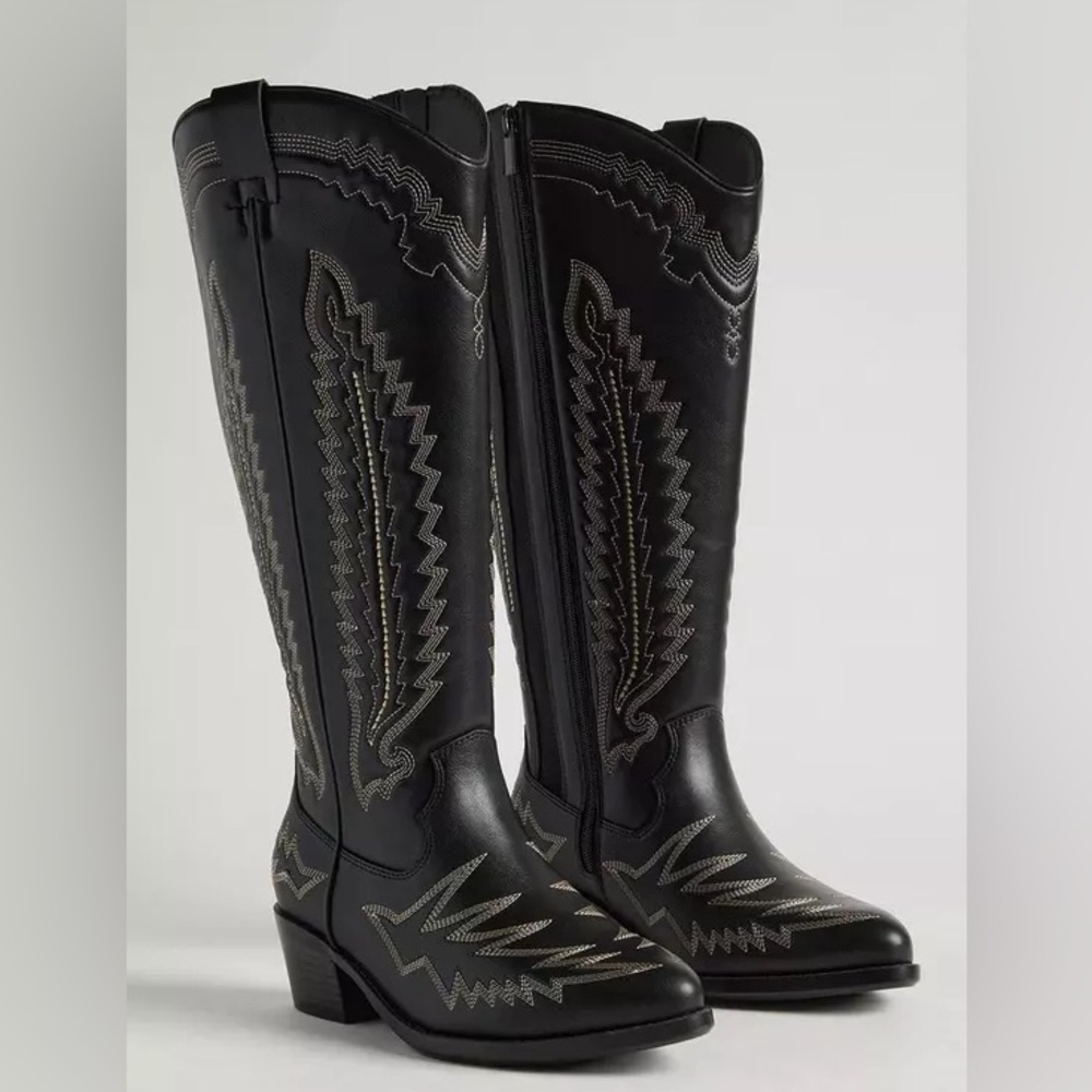 Torrid 9 WW Wide Width Calf Black Western Embroidered Knee Boots Faux Leather